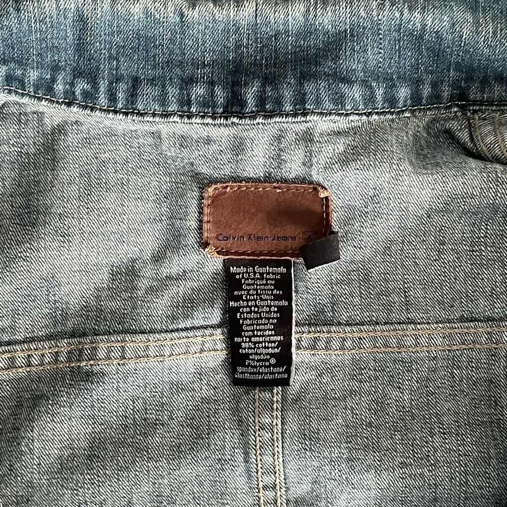 Calvin Klein Jeans Denim Jacket Blue Stretch Trucker Women’s Large - Picture 8 of 9